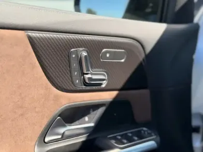 Photo 13 Mercedes GLA Gén. II (H247) Ph2 Edition 140 5