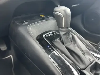 Photo 15 Toyota Corolla Gén. X Ph2 Design 5