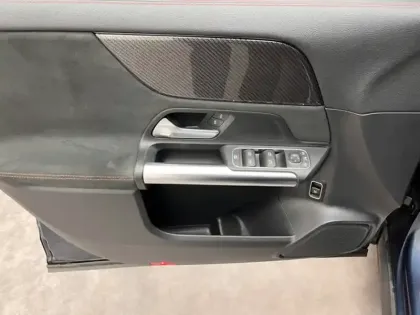 Photo 13 Mercedes GLA Gén. II (H247) Ph2 AMG Line 5