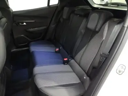 Photo 11 Peugeot 2008 Gén. II Ph1 NG GT 5