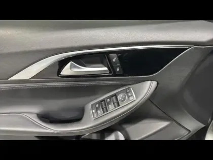 Photo 13 Infiniti Q30 Gén. I Ph1 Premium 5