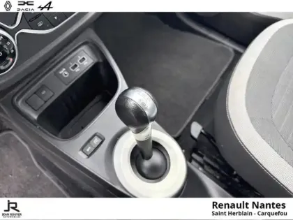 Photo 10 Renault Twingo Gén. III (C07) Ph2 Zen 5