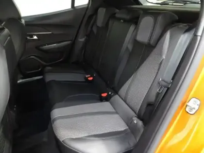 Photo 10 Peugeot 2008 Gén. II Ph1 NG GT 5