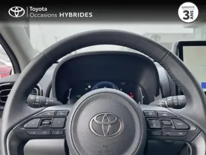 Photo 12 Toyota Yaris  116h Design 5p MC24