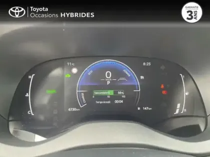 Photo 13 Toyota Yaris  116h Design 5p MC24