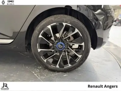 Photo 7 Renault Clio  1.6 E-Tech 145ch full hybrid esprit Alpine - 24