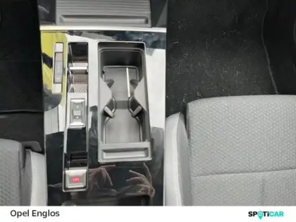 Photo 28 Opel Astra Gén. III Ph2 Business 5