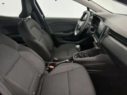 Photo 13 Renault Clio Gén. V (BJA) Ph1 NG Equilibre 5