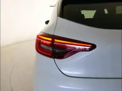 Photo 10 Renault Clio  1.0 TCe 90ch Equilibre