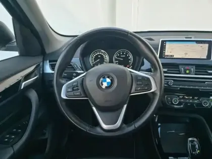 Photo 13 BMW X1  sDrive18iA 140ch xLine DKG7