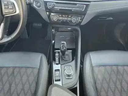 Photo 12 BMW X1  sDrive18iA 140ch xLine DKG7