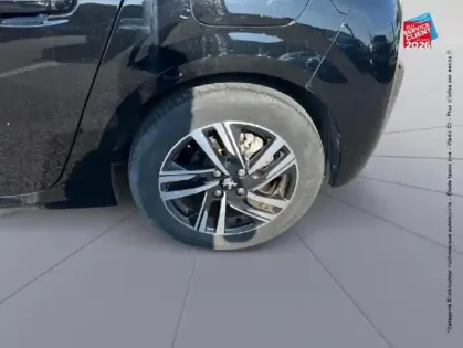 Photo 9 Peugeot 208 Gén. II Ph1 NG Roadtrip 5