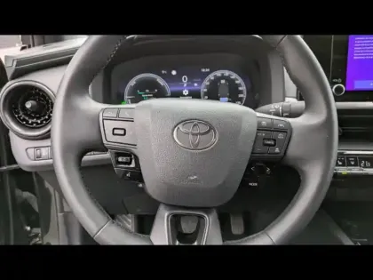 Photo 12 Toyota C-HR Gén. II Ph1 Design 5