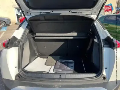 Photo 13 Peugeot 2008 Gén. II Ph1 NG Active Pack 5