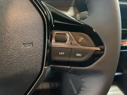 Photo 11 Peugeot 2008 Gén. II Ph2 Edition 5