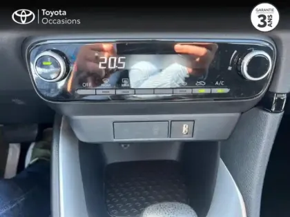 Photo 14 Toyota Yaris Gén. IV Ph1 France Business 5