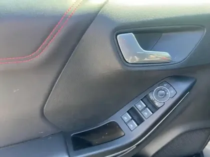 Photo 14 Ford Puma Gén. II Ph1 ST-Line X 5