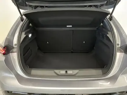 Photo 9 Peugeot 308  1.2 Hybrid 145ch Allure e-DCS6