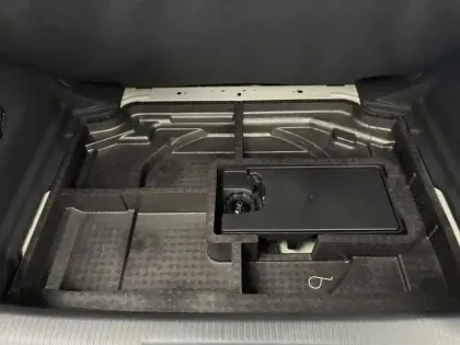 Photo 10 Peugeot 308  1.2 Hybrid 145ch Allure e-DCS6