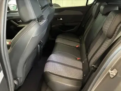 Photo 11 Peugeot 3008 Gén. III Ph1 Allure 5