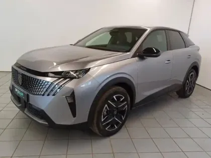 Photo 15 Peugeot 3008  1.2 Hybrid 145ch Allure e-DCS6