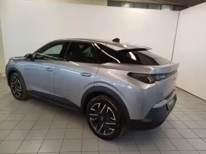 Photo 18 Peugeot 3008  1.2 Hybrid 145ch Allure e-DCS6