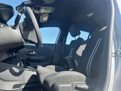 Photo 8 Opel Corsa  1.2 Turbo Hybrid 110ch GS e-DCT6