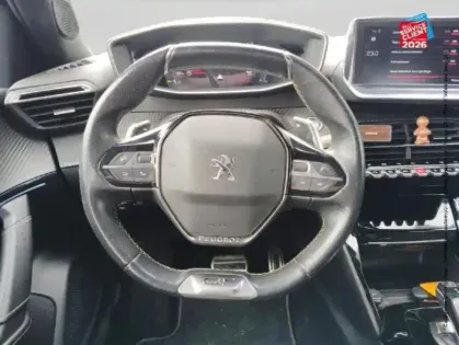 Photo 11 Peugeot 2008  1.2 PureTech 130ch S/S GT Line EAT8 7cv Camera GPS