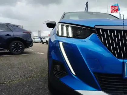 Photo 12 Peugeot 2008  1.2 PureTech 130ch S/S GT Line EAT8 7cv Camera GPS