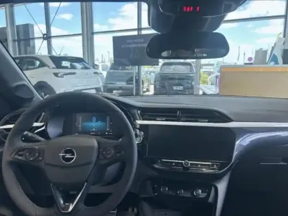 Photo 7 Opel Corsa  1.2 Turbo Hybrid 110ch GS e-DCT6