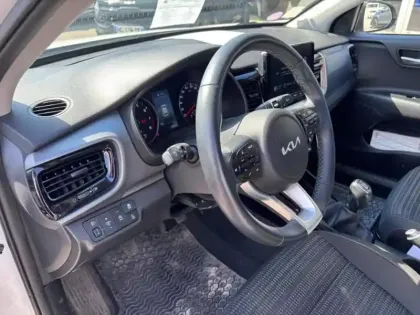 Photo 8 Kia Stonic Gén. I Ph2 Active 5