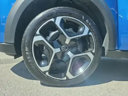 Photo 7 Citroën C3 Gén. IV Ph1 PLUS 5