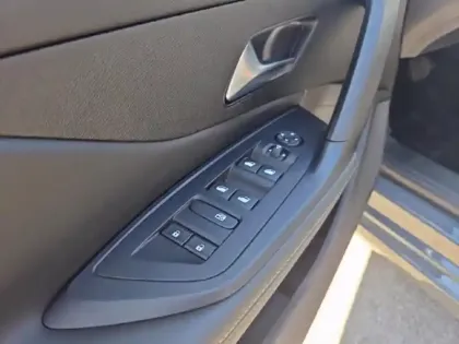 Photo 11 Peugeot 308 Gén. III Ph1 Allure 5