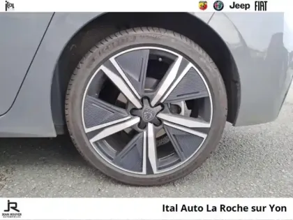 Photo 9 Peugeot 308 Gén. III Ph1 GT 5