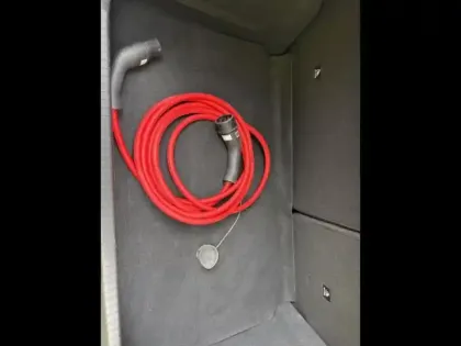 Photo 12 Peugeot 208  e- 136ch GT Pack