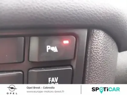 Photo 13 Opel Meriva Gén. II Ph2 NG Innovation 5