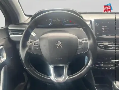 Photo 11 Peugeot 2008 Gén. I Ph2 Allure 5