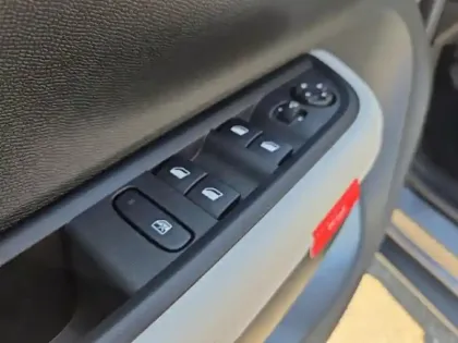 Photo 11 Citroën C3 Gén. IV Ph1 MAX 5