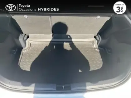 Photo 9 Toyota Yaris Gén. IV Ph1 NG Dynamic 5