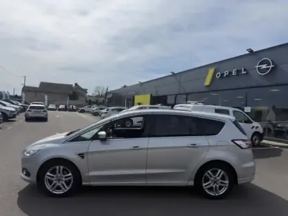 Photo 7 Ford S-max Gén. II Ph1 NG Titanium 5