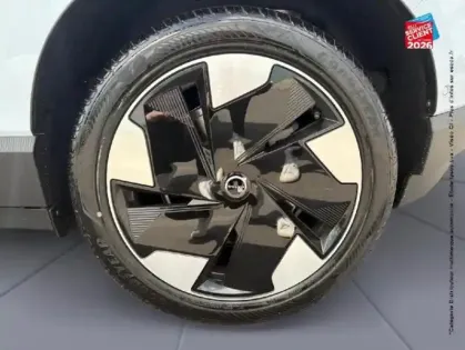 Photo 9 Volvo Ex30  Single Extended Range 272ch Ultra