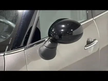 Photo 14 Mini Countryman Gén. II (F60) Ph1 NG Oakwood 5