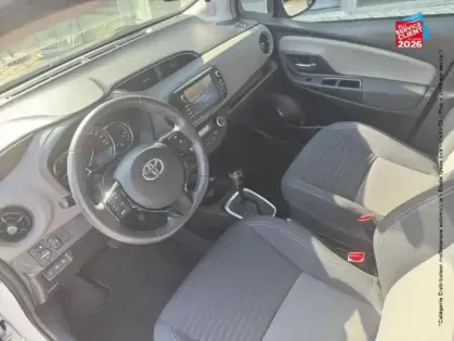 Photo 14 Toyota Yaris Gén. III Ph3 France Business 5