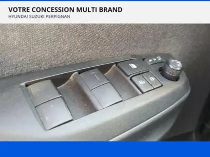 Photo 11 Toyota Yaris Gén. I Ph1 Design 5