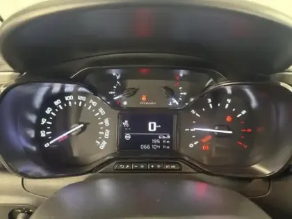 Photo 10 Citroën C3 Gén. III Ph2 Feel Pack 5