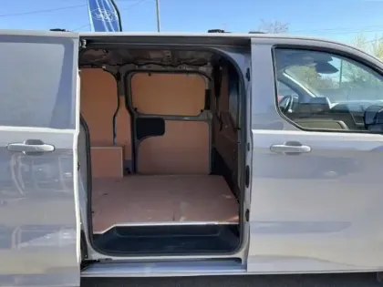 Photo 12 Ford Custom Gén. II Ph1 Limited 1