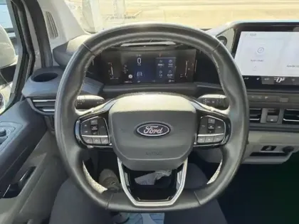 Photo 13 Ford Custom Gén. II Ph1 Limited 1