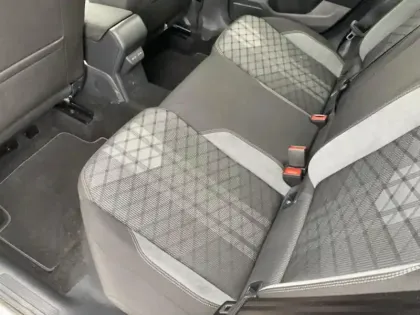 Photo 14 Volkswagen Taigo Gén. I Ph1 Evo R-Line Edition 5