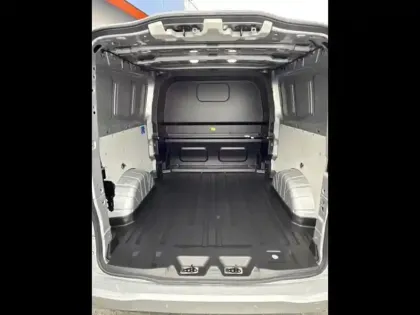 Photo 12 Ford Custom Gén. II Ph1 Limited 1