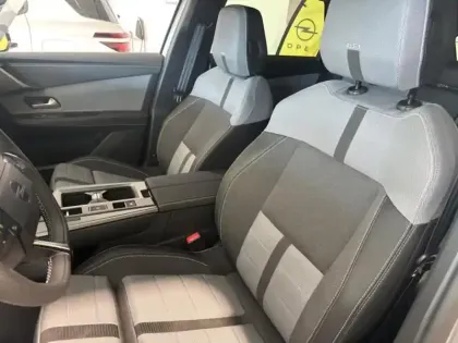 Photo 8 Opel Grandland Gén. II Ph1 GS 5